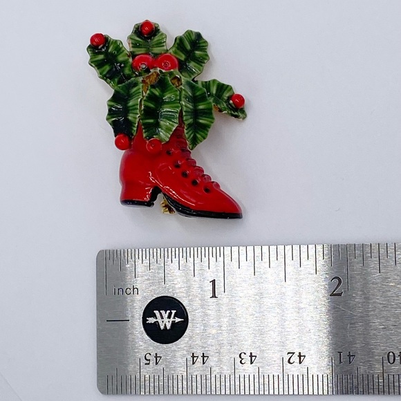 Originals by Robert Enamel Victorian Christmas Boot / Stocking Brooch / Pin - Picture 9 of 10